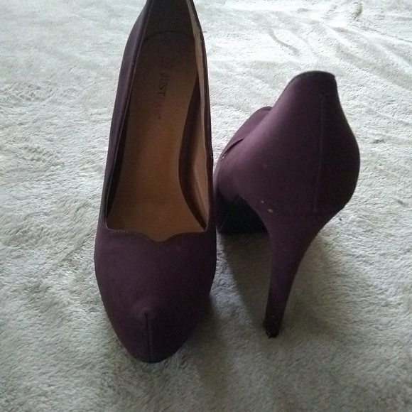 Plum Heels - Picture 3 of 3